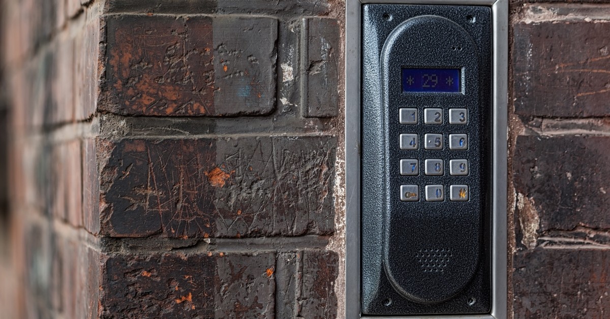 lock with number keypad